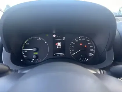 Photo 12 Toyota Yaris Hybride 116h Dynamic Business