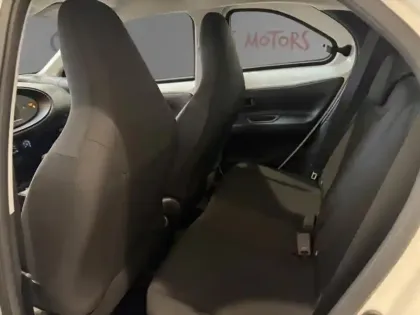 Photo 11 Toyota Aygo 1.0 VVT-i 72 Active