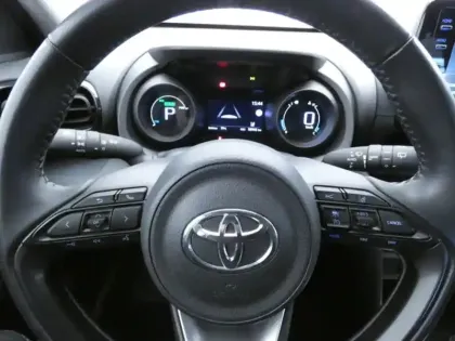 Photo 15 Toyota Yaris Hybride 1.5 HYBRID 116H DYNAMIC AUTO