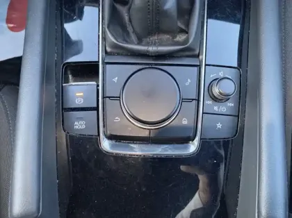 Photo 15 Mazda 3 2.0 e-SKYACTIV-G M-Hybrid 122ch 2022