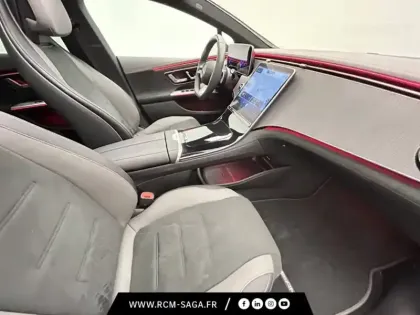 Photo 25 Mercedes EQE Berline 300 AMG Line