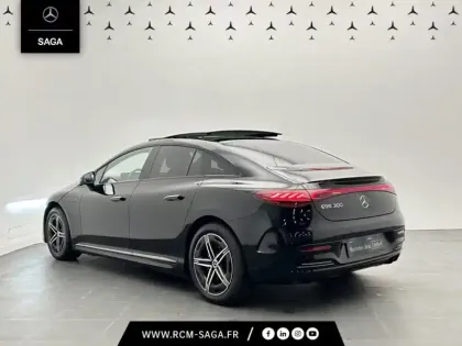 Photo 35 Mercedes EQE Berline 300 AMG Line