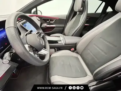 Photo 15 Mercedes EQE Berline 300 AMG Line