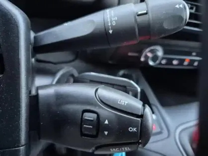 Photo 11 Peugeot Partner III PURETECH 110 S&S STANDARD 1000KG PREMIUM