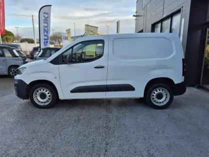 Photo 25 Peugeot Partner III PURETECH 110 S&S STANDARD 1000KG PREMIUM