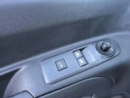 Photo 29 Peugeot Partner III PURETECH 110 S&S STANDARD 1000KG PREMIUM