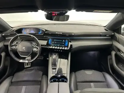 Photo 25 Peugeot 508 HYBRID 225ch GT e-EAT8