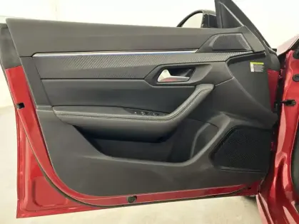 Photo 10 Peugeot 508 HYBRID 225ch GT e-EAT8