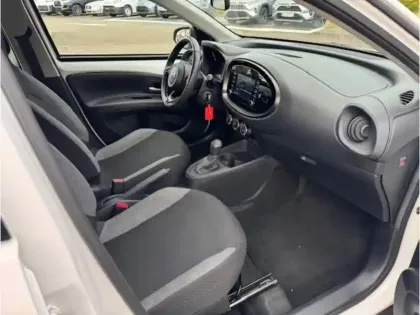 Photo 12 Toyota Aygo 1.0 VVT-i 72 Dynamic CVT