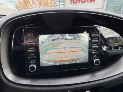 Photo 22 Toyota Aygo 1.0 VVT-i 72 Dynamic CVT