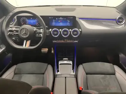 Photo 9 Mercedes Classe B 180 AMG Line