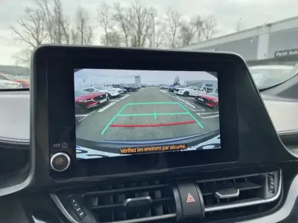 Photo 14 Toyota C-HR 2.0 Hybride 184ch Design Ultimate E-CVT