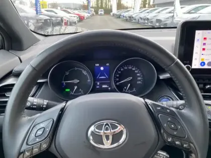 Photo 6 Toyota C-HR 2.0 Hybride 184ch Design Ultimate E-CVT