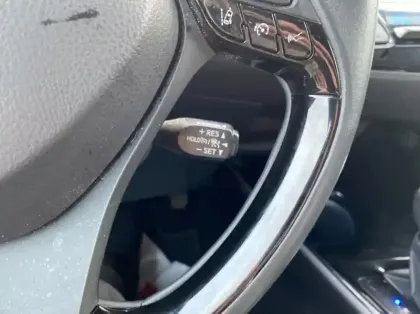 Photo 15 Toyota C-HR 2.0 Hybride 184ch Design Ultimate E-CVT