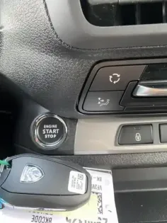 Photo 10 Peugeot Expert III M Diesel 180 ch Automatique Tech Edition