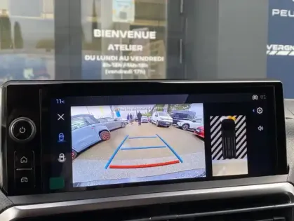 Photo 8 Peugeot Expert III M Diesel 180 ch Automatique Tech Edition