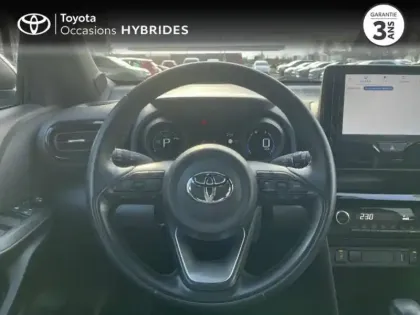 Photo 12 Toyota Yaris  Cross 116h Design Cargo MY22