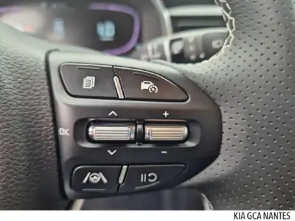 Photo 12 Kia Stonic  1.0 T-GDi 100ch GT Line DCT7