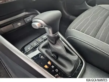 Photo 13 Kia Stonic  1.0 T-GDi 100ch GT Line DCT7