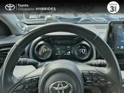 Photo 12 Toyota Yaris  116h Iconic 5p MY22