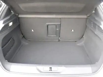 Photo 5 Peugeot 308  1.2 Hybrid 145ch Allure e-DCS6