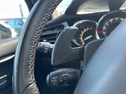 Photo 13 DS DS 3  PureTech 110ch Performance Line Automatique