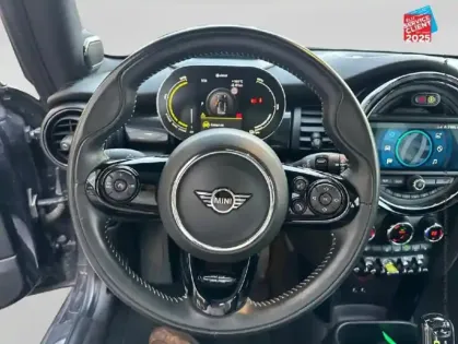 Photo 11 Mini Mini  Cooper SE 184ch Yours BVA Tpano Sieges chauf/cuir HUD H/Kardon