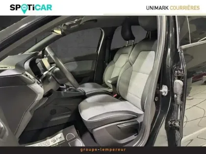 Photo 10 Renault Clio  1.6 E-Tech 145ch full hybrid Techno - 24