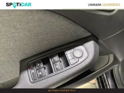 Photo 14 Renault Clio  1.6 E-Tech 145ch full hybrid Techno - 24