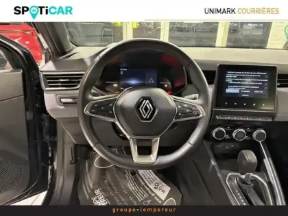 Photo 8 Renault Clio  1.6 E-Tech 145ch full hybrid Techno - 24