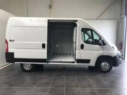 Photo 12 Opel Movano  Fg L2H2 3.3 140ch S&S Pack Premium Connect