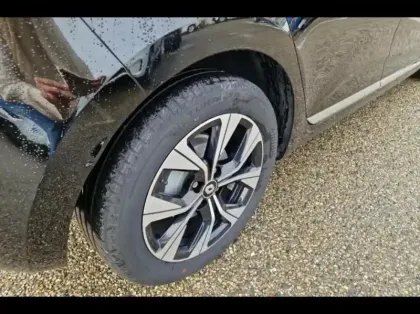 Photo 12 Renault Clio  1.6 E-Tech hybride 145ch Evolution