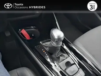 Photo 11 Toyota C-HR  1.8 Hybride 122ch Design E-CVT