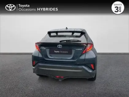 Photo 13 Toyota C-HR  1.8 Hybride 122ch Design E-CVT