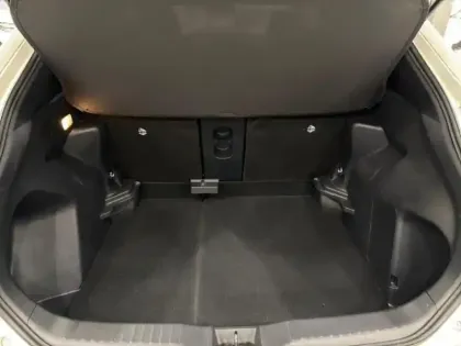 Photo 11 Toyota Yaris  Cross 116h Design MY22