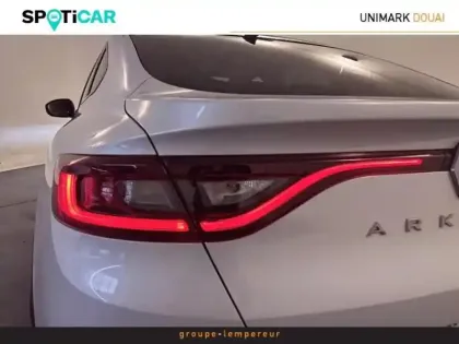 Photo 10 Renault Arkana  1.6 E-Tech hybride 145ch RS Line Fast Track