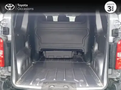 Photo 9 Toyota Proace  Medium 2.0 D-4D 140 Cabine Approfondie Business MC22