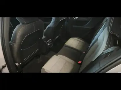 Photo 13 Volvo Xc40  B3 163ch Plus DCT 7