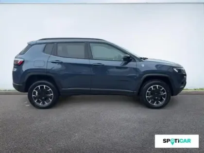 Photo 18 Jeep Compass  1.3 Turbo T4 240ch PHEV 4xe Trailhawk AT6 eAWD