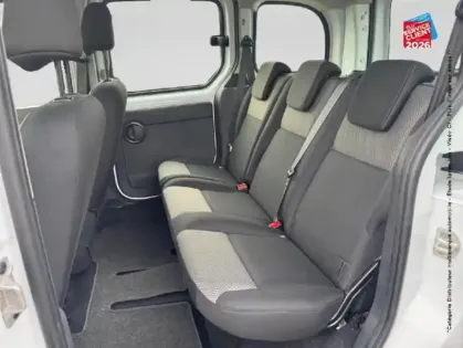 Photo 10 Renault Kangoo  1.5 Blue dCi 95ch Trend 5cv