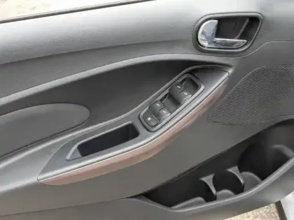 Photo 8 Ford Ka + Active 1.2 Ti-VCT 85ch S&S