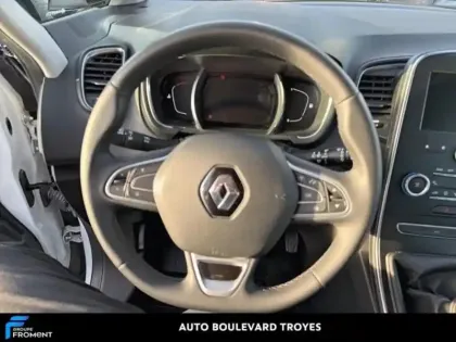 Photo 8 Renault Scenic Gén. IV (JFA) Ph2 Business 5