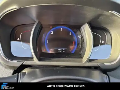 Photo 9 Renault Scenic Gén. IV (JFA) Ph2 Business 5