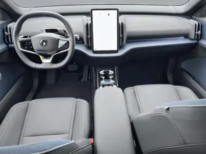 Photo 6 Volvo Ex30  Single Extended Range 272ch Plus