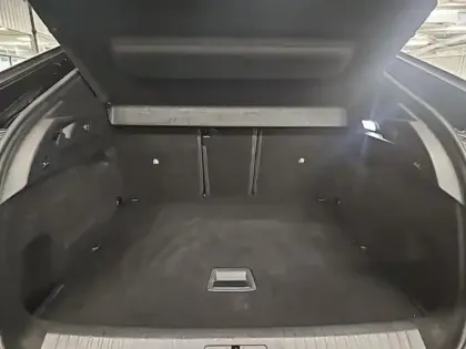 Photo 5 Peugeot 3008  1.2 Hybrid 136ch GT e-DCS6