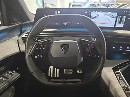 Photo 13 Peugeot 3008  1.2 Hybrid 136ch GT e-DCS6