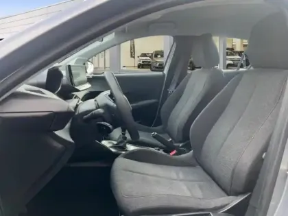 Photo 8 Peugeot 208  1.2 100ch S&S Style