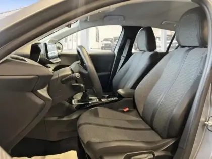 Photo 8 Peugeot 208  1.2 PureTech 100ch S&S Allure