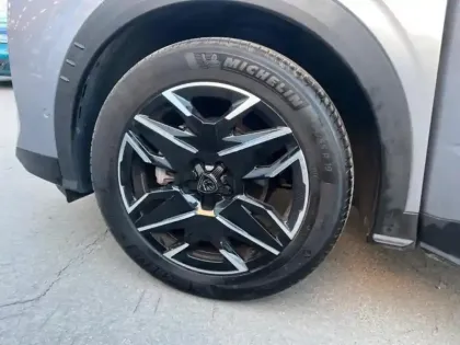 Photo 10 Peugeot 3008  1.2 Hybrid 136ch Allure e-DCS6