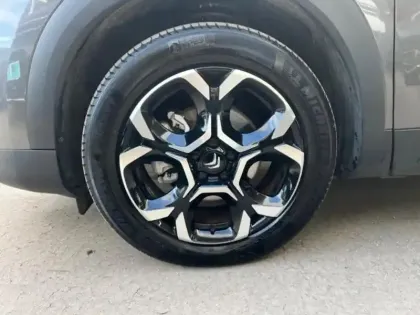 Photo 10 Citroën C5 aircross  1.2 Hybride 136ch MAX boite automatique